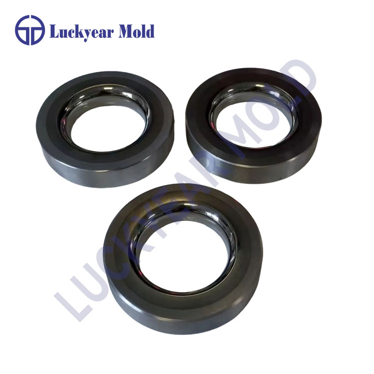 Mik a keményfém matricák jellemzői?